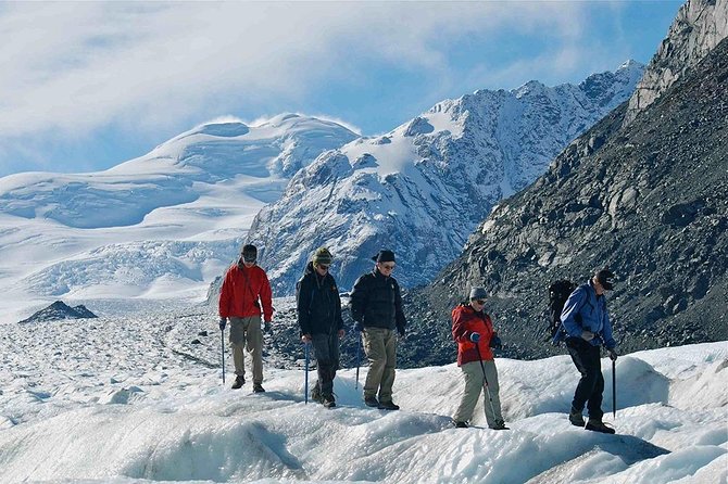 Mt Cook Small Group Scenic Day Tour from Queenstown - A 6:30 am start in Queenstown