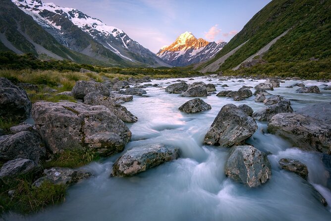 (MT) Mount Cook Day Tour From Christchurch - Driver service and communication