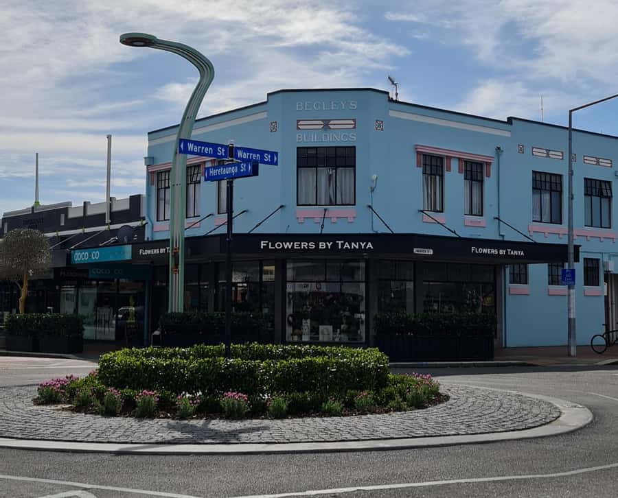 Napier: Highlights & Tour Exploring the Best of this Region - Ahuriri and the National Tobacco Building
