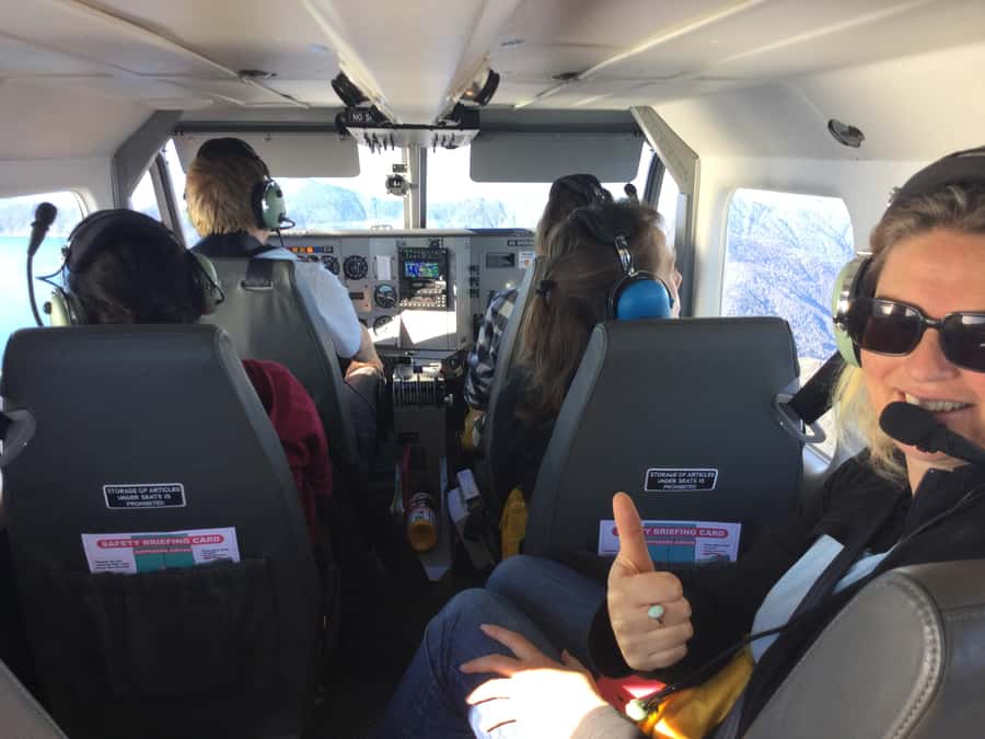 Nelson: Abel Tasman Cruise-Fly Day Tour - 7:40am at Nelson Airport