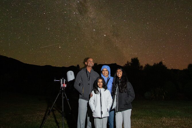 Night Awe - Stargazing tour in Akaroa - A personalized photo under the stars
