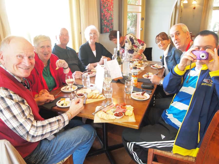 Onshore Highlights of Marlborough's Wine Region from Picton - A personal vehicle and a flexible guide