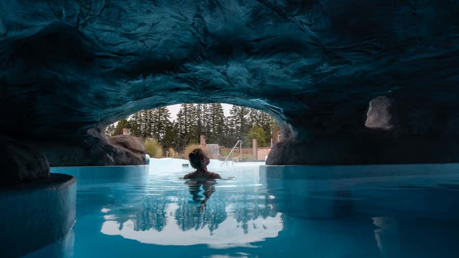 Ōpuke Thermal Pools: Adults-Only Entry with Swim Up Bar - A calm stop near Methven, not just a quick swim