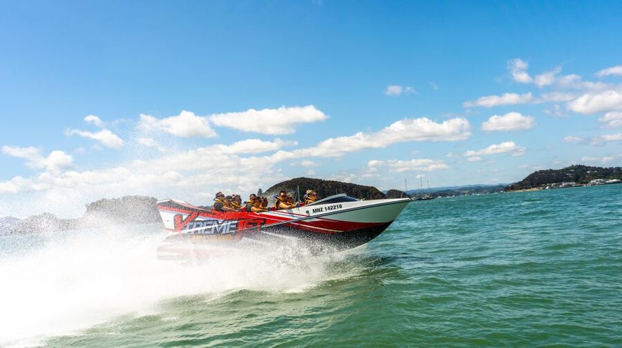 Paihia: Bay of Islands 30-minute Adventure Jet Boat Trip - Who should book this ride?