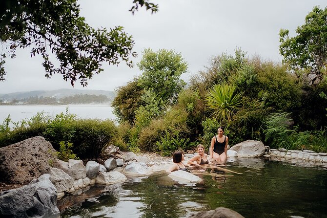 Polynesian Spa Rotorua: Deluxe Lake Spa Hot Spring Bathing - Family access, supervision, and comfort