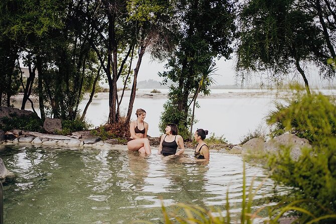 Polynesian Spa Rotorua: Deluxe Lake Spa Hot Spring Bathing - Health considerations before you enter
