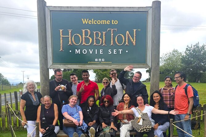 Premium Hobbiton Small Group Day Tour from Auckland - Leaving Auckland at 10:00 am
