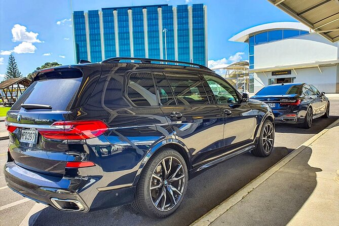 Private Auckland Airport Transfer to/from Auckland Hotels - Van - The service record is good, but not flawless