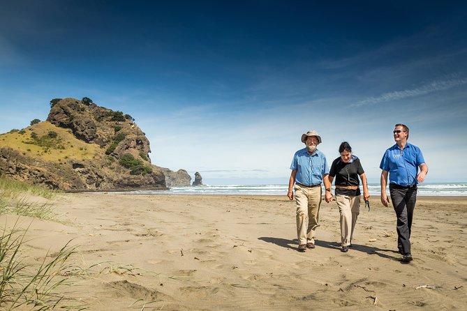 Private Auckland Luxury Tour - One Day, Two Very Different Aucklands