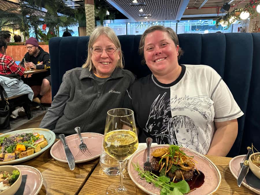 Private Lord of the Rings Tour Wellington with Lunch - Lunch with a glass of wine or beer