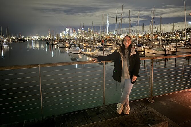 Private Night Tour of Auckland, Sky Tower Bar, Bridge & Museum - Who gets the best value from $399?