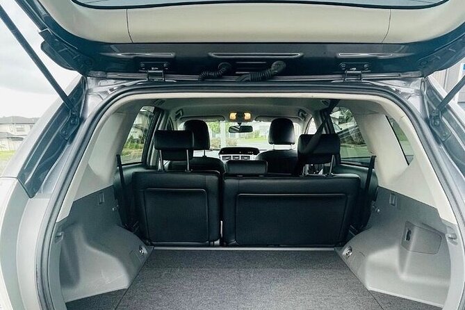 Private One-Way Transfer: Auckland Airport to Auckland City Hotel - Comparing the $67.64 group price