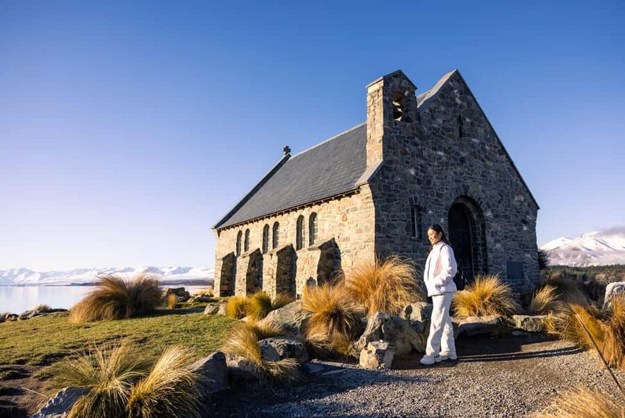 Private Photoshoot in Lake Tekapo - Moving between scenic spots for one hour