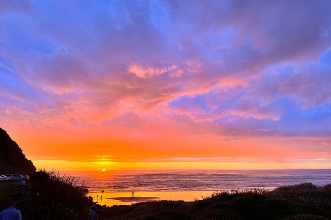 [PRIVATE] SUNSET. Wine. Hot Pool. Dinner - Why this Auckland evening feels different