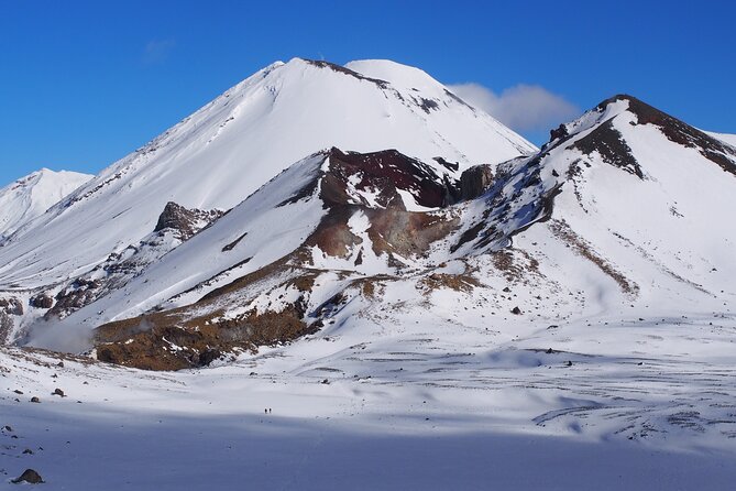 Private Tongariro Crossing Guided Walk - Summer and winter require different preparation