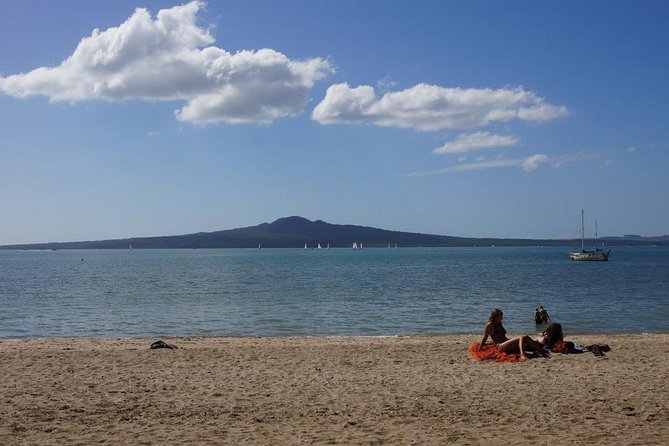 Private Tour: Auckland City and Countryside Tour - Is $277.40 per person a fair price?