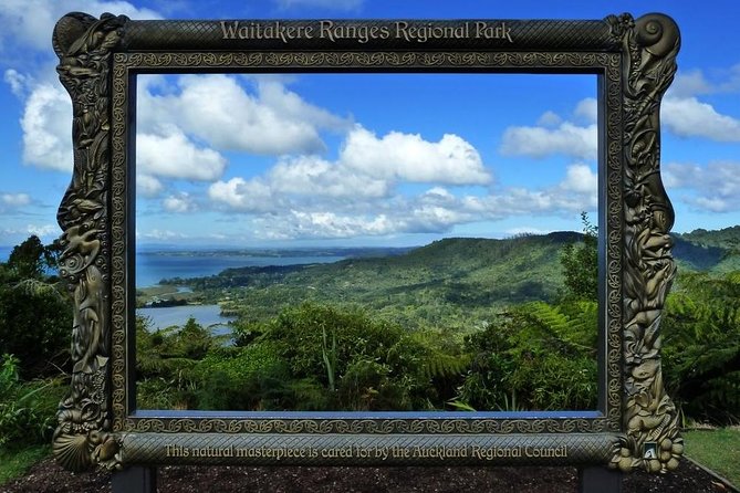 Private Tour: Auckland City and Countryside Tour - MJ Savage Memorial Park and the Waitemata Harbour