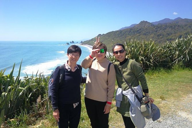 Punakaiki Blow Holes & Pancake Rocks Scenic Tour - The blowholes depend on tide, swell, and luck