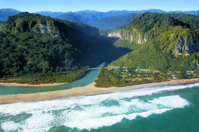 Punakaiki Blow Holes & Pancake Rocks Scenic Tour - Booking, cancellation, and timing advice