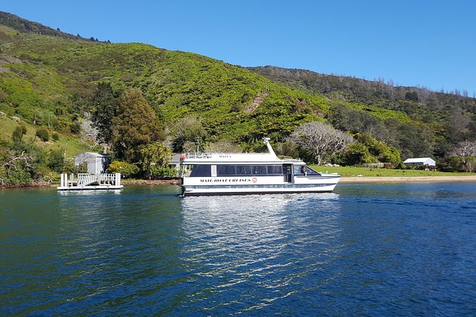 Queen Charlotte Sound Mail Boat Cruise - Queen Charlotte Sound by working mail boat