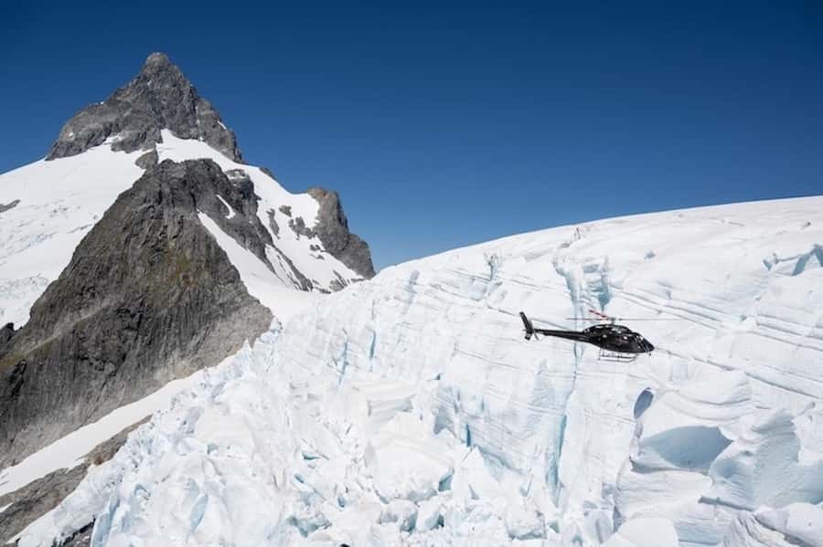 Queenstown: 2.5 Hour Flight to Fiordland's Iconic Locations - One flight, three very different Fiordland landings