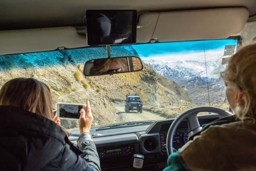 Queenstown: 4WD Lord Of the Rings Tour Half-Day Tour - Crossing the Arrow River in a Land Rover