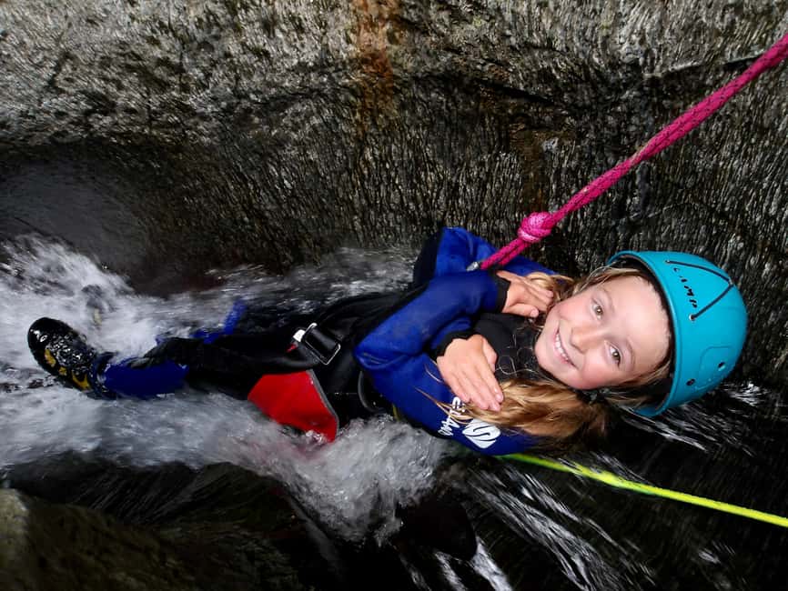 Queenstown: Gibbston Valley Half-Day Canyoning Adventure - Why a small group improves the day