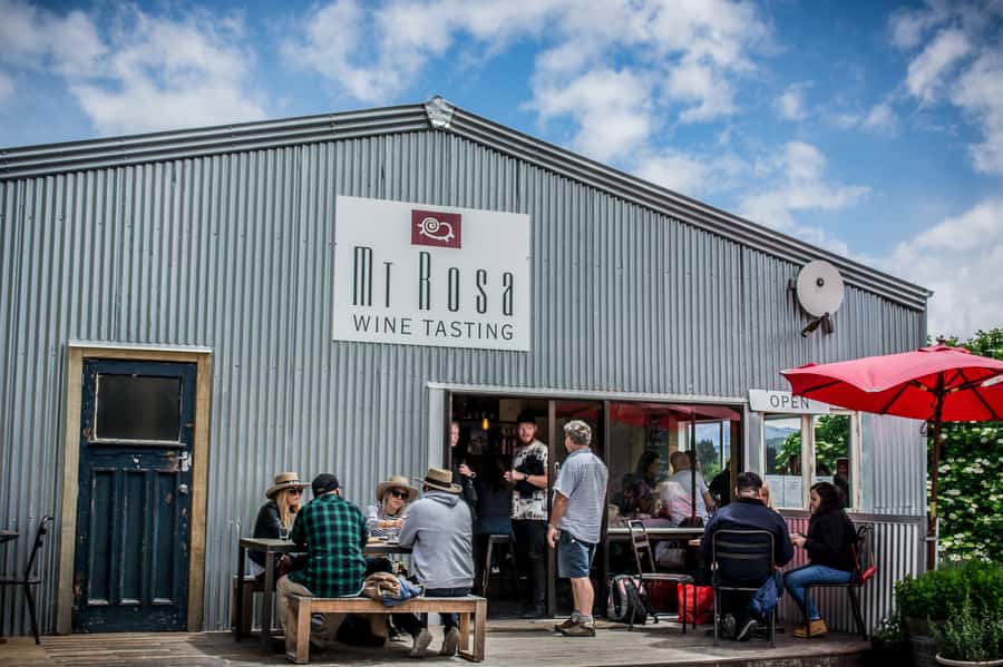 Queenstown & Gibbston Valley: Hop-On Hop-Off Wine Tours - Arthur’s Point brings adventure into the wine day