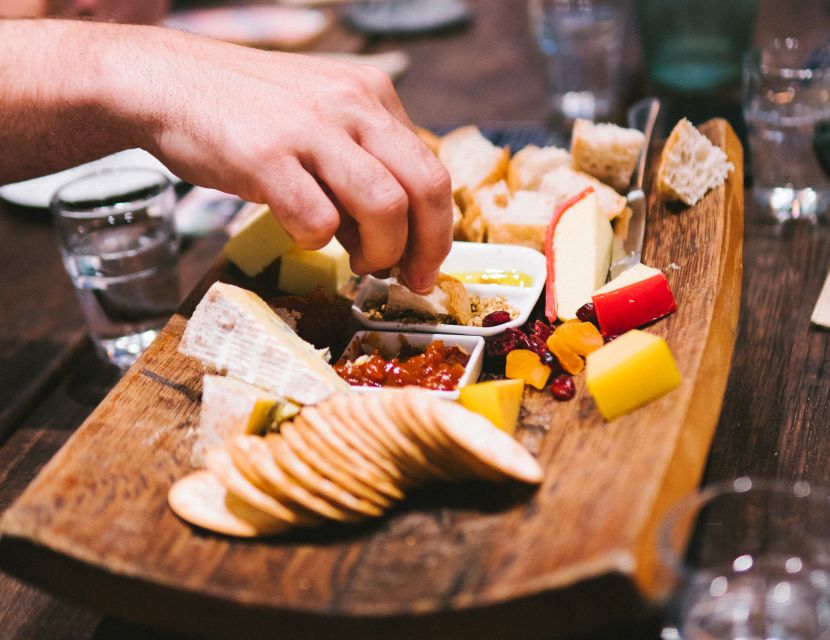 Queenstown: Helicopter Flight and Gin Tasting Tour - Food, pacing, and responsible tasting