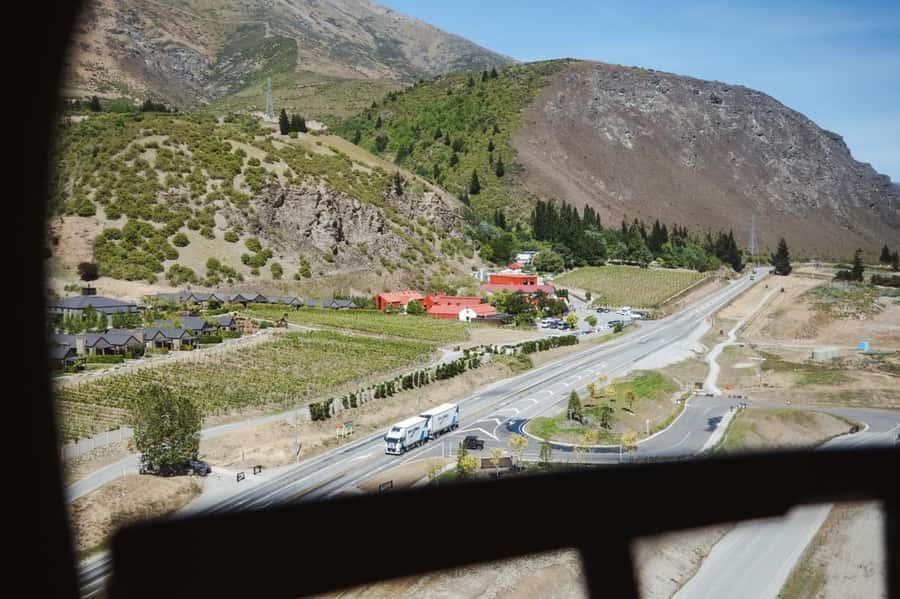 Queenstown: Helicopter & Wine Tasting Tour - Booking tips for a smoother day