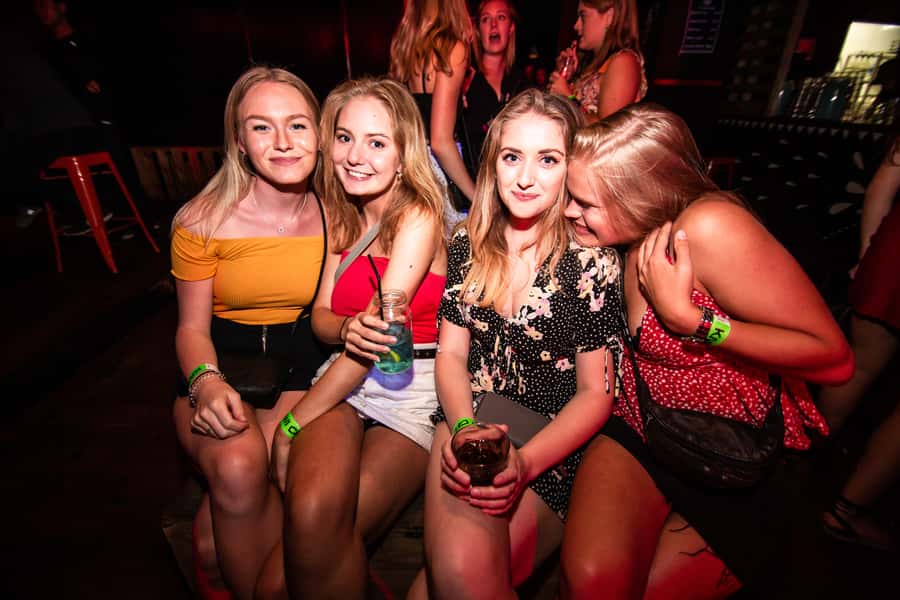 Queenstown: Ice Bar Crawl - Starting at The London Bar at 9 PM