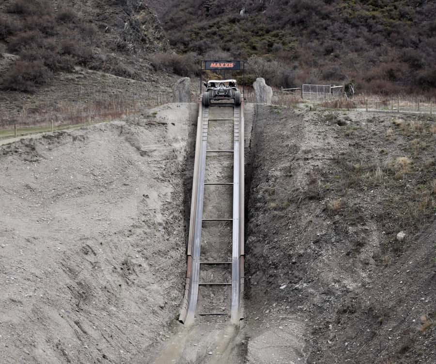 Queenstown: Jet Sprint Boat, Ultimate Off-Roader & Shooting - The Ultimate Off-Roader and its unusual steering