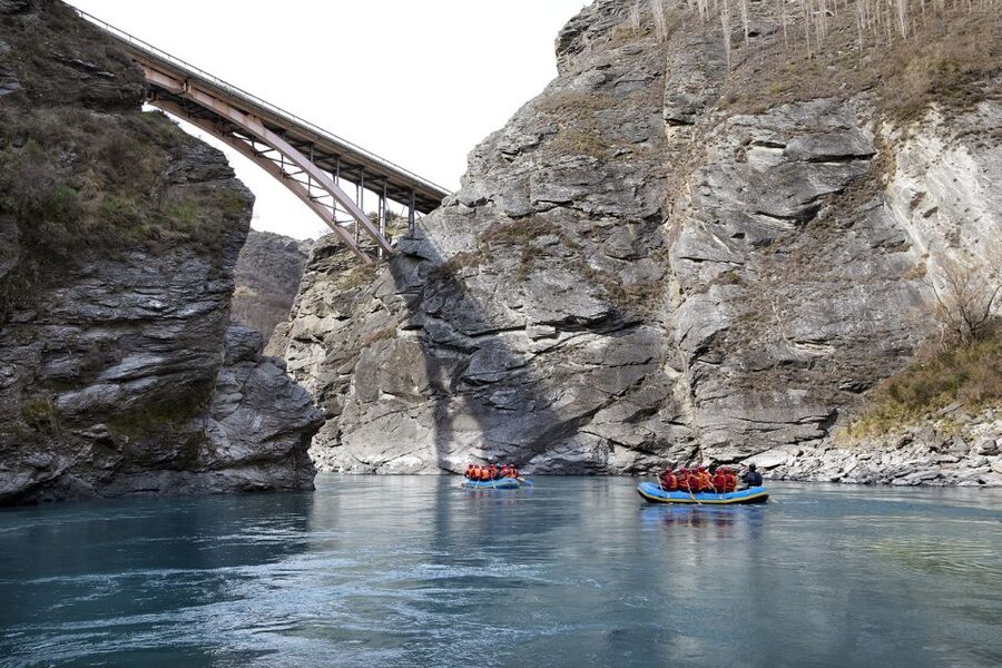 Queenstown: Kawarau River Rafting and Jet Boat Ride - Cliff Jumping and Swimming Are Optional