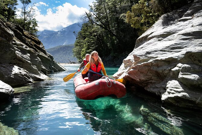 Queenstown: Kawarau River Whitewater Rafting - Guides, safety, and the feel of the trip