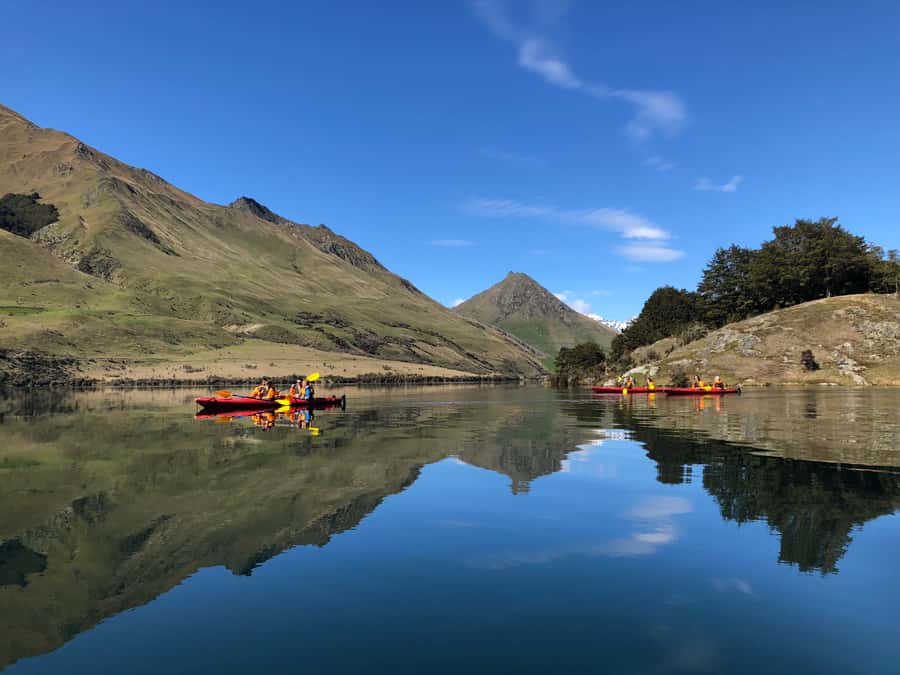Queenstown: Kayaking or SUP Experience on Moke Lake - Ninety minutes or more on quiet water
