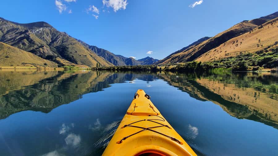 Queenstown: Kayaking or SUP Experience on Moke Lake - Tea, coffee, and a simple finish