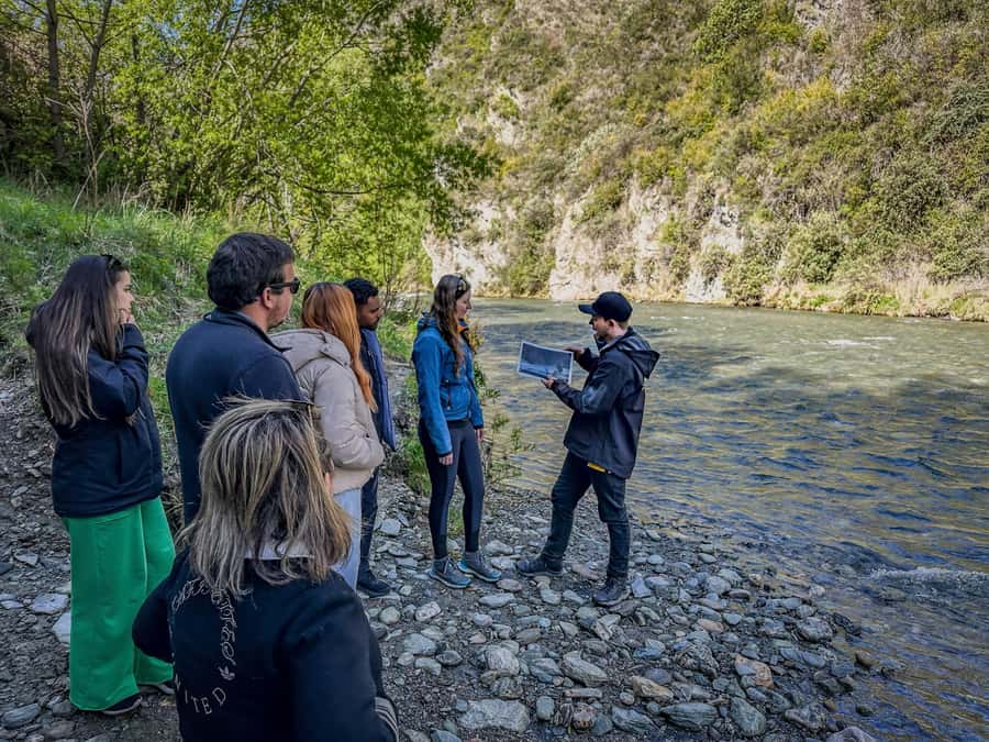 Queenstown: Lord of the Rings Locations Half-Day Tour - The Kawarau River and the Pillars of the King