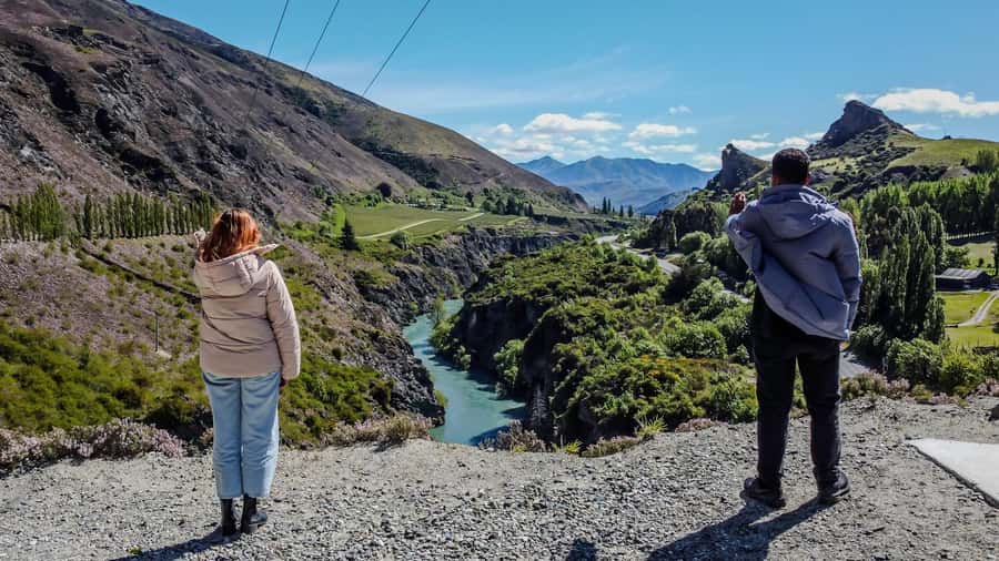 Queenstown: Lord of the Rings Locations Half-Day Tour - Lake Hayes: a quieter view with time to pause