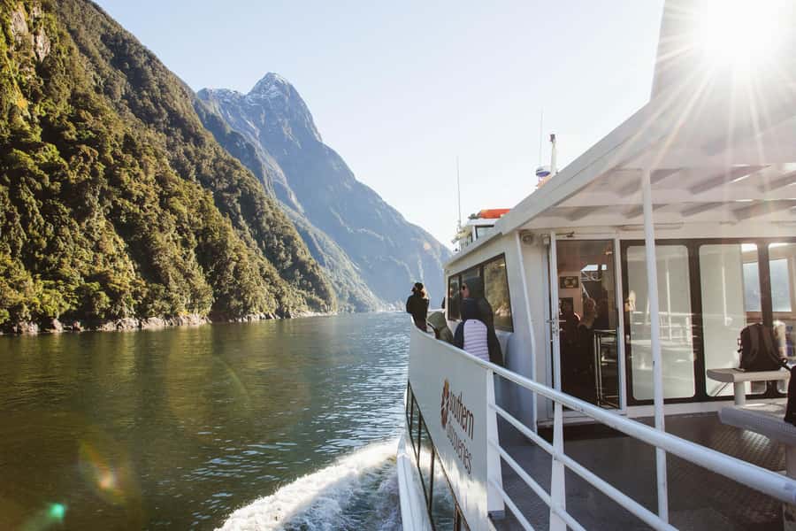 Queenstown: Milford Sound Flight and Cruise - Two hours on Milford Sound