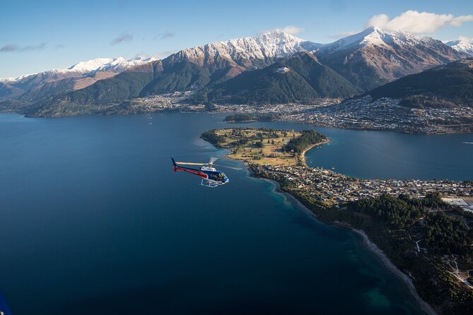 Queenstown: Pilot's Choice Helicopter Flight with alpine landing - What the pilot and staff add