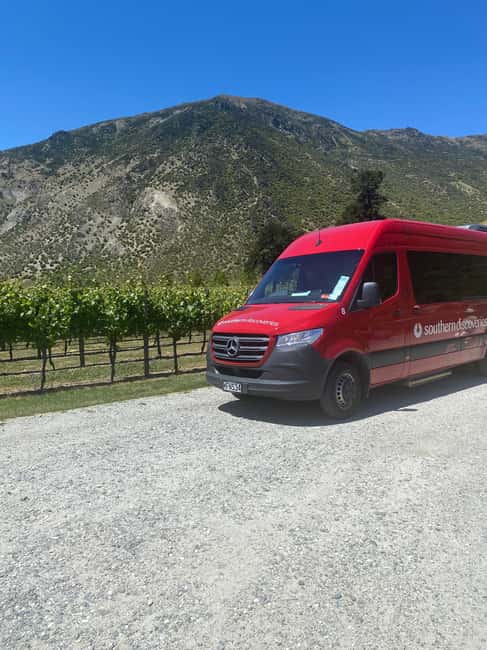 Queenstown: Premium Wine Tasting Tour - What the tastings are like