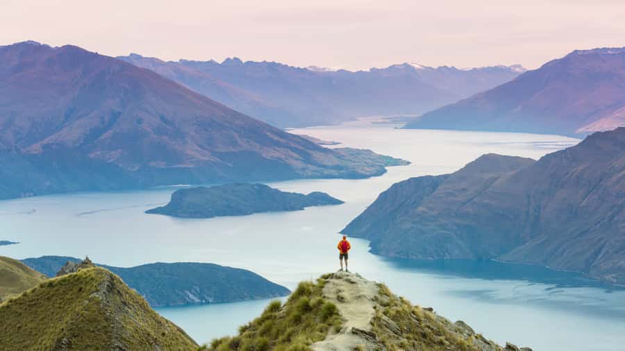 Queenstown: Private Day Trip to Wanaka, Arrowtown & More - Lake Dunstan and the wider Otago route