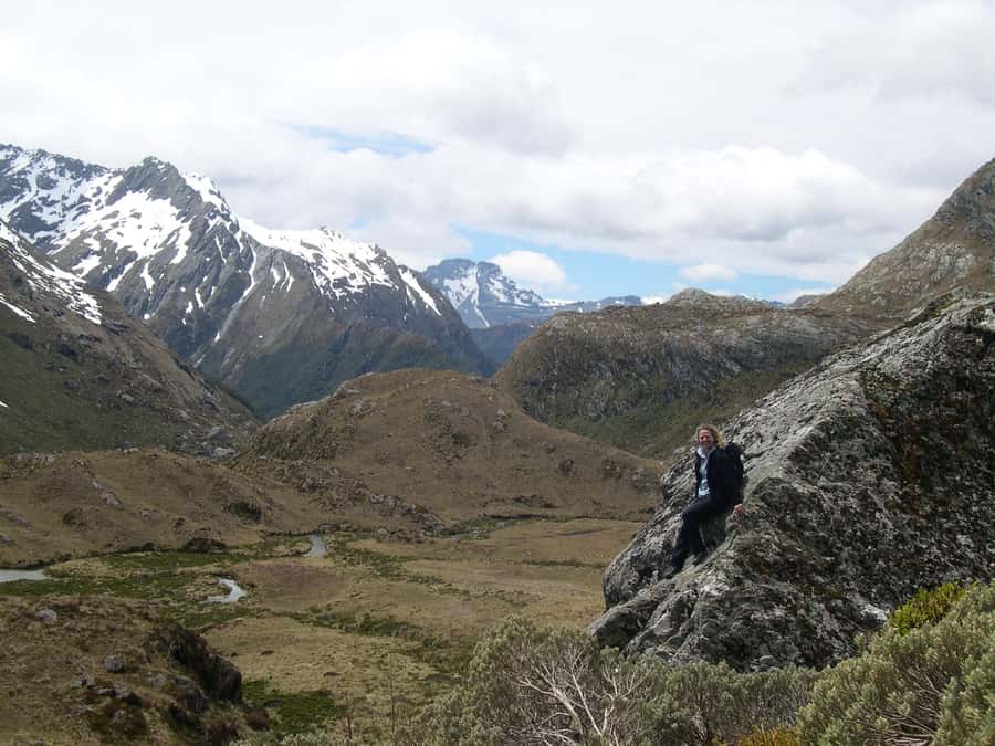 Queenstown: Routeburn Track Guided Full-Day Walk or Half Day - What to pack for changing mountain weather