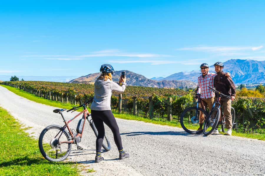 Queenstown: Self-Guided Gibbston Valley Wineries Bike Tour - A wine-country ride rather than a standard bus tour