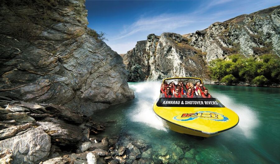 Queenstown: Shotover River and Kawarau River Jet Boat Ride - The Shotover River delivers the signature spins