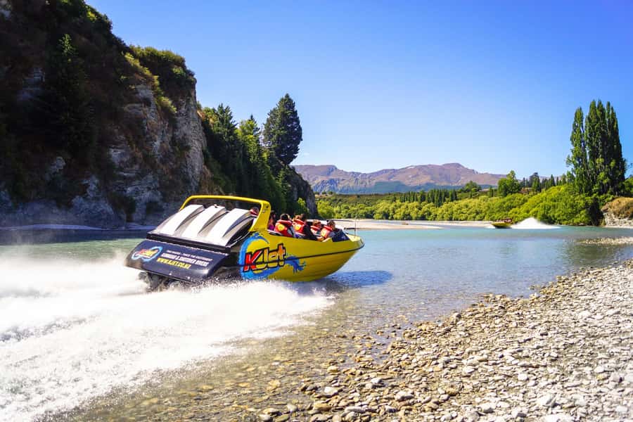 Queenstown: Shotover River and Kawarau River Jet Boat Ride - Practical clothing and camera advice