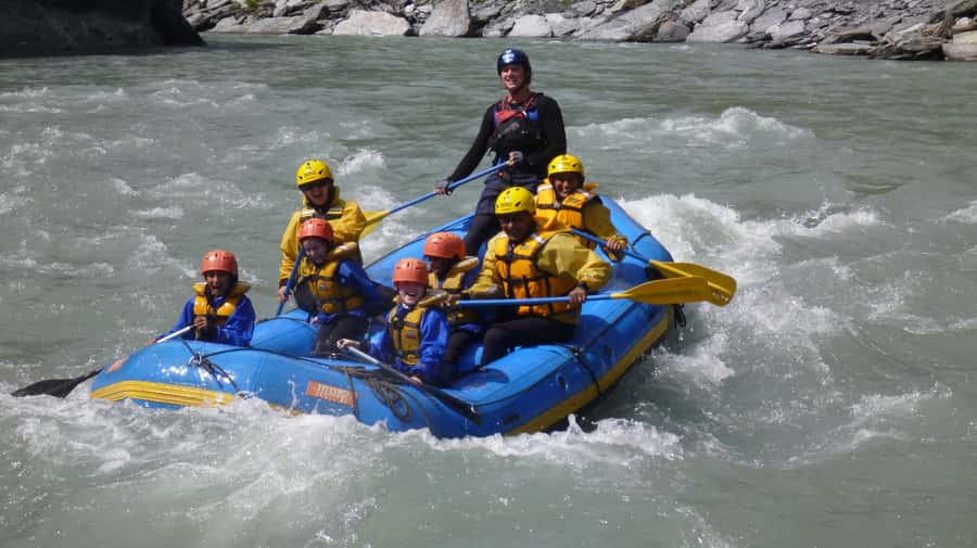 Queenstown: Shotover River Rafting & Skippers Canyon Tour - What the $178 price buys you