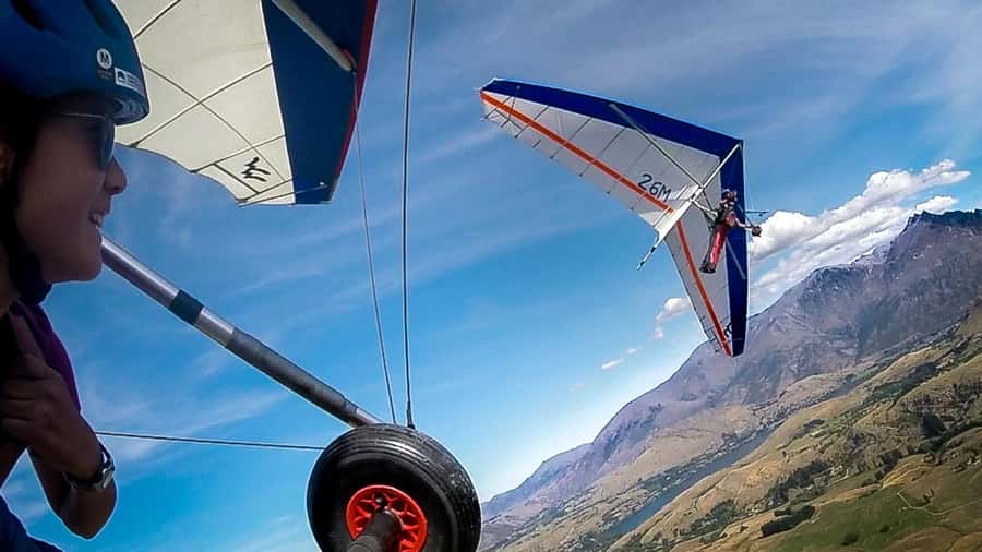 Queenstown: Tandem Hang Gliding Experience - Getting ready for your first tandem flight