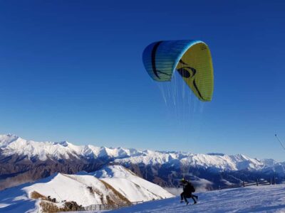 Tandem Paraglide – Winter – Coronet Peak 5400ft