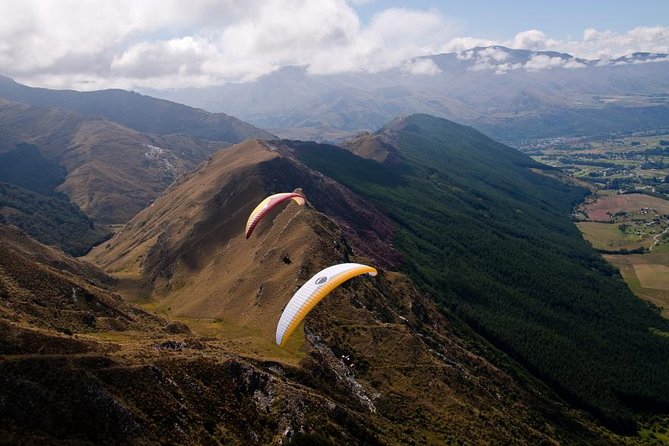 Queenstown Tandem Paragliding from Coronet Peak - Photos, videos, and the cost of the experience